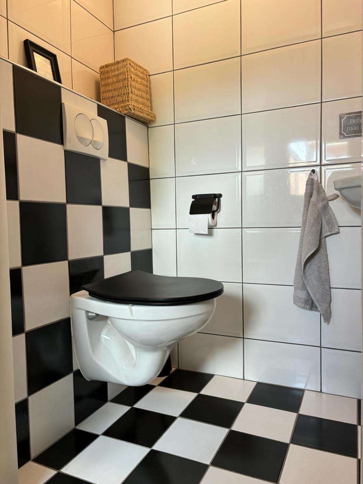 Vakantiehuis Klaartje Kip Voor 4 Personen, Landelijk Gelegen! Enschede Luaran gambar