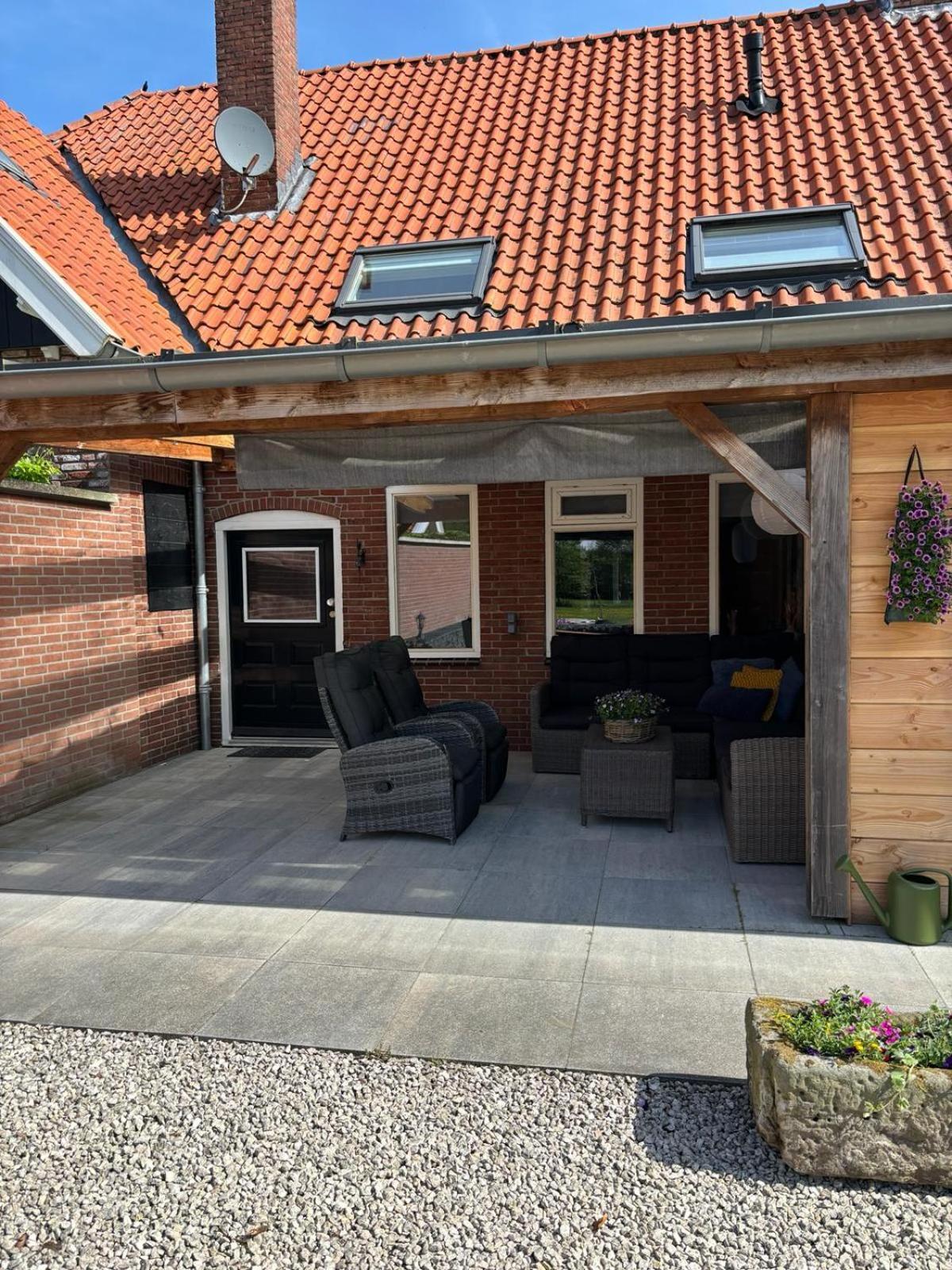 Vakantiehuis Klaartje Kip Voor 4 Personen, Landelijk Gelegen! Enschede Luaran gambar